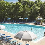 Rez De Jardin Piscine Et